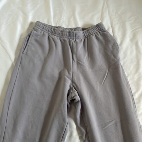 Sweats - Picture 2 of 3